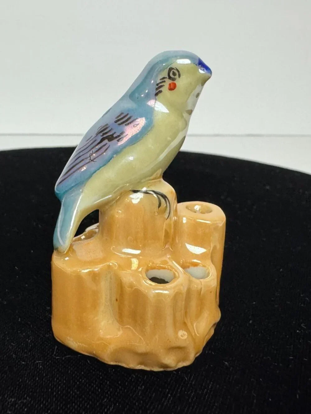 Antique 1930 - 1950s  Art Deco Luster Blue Sparrow song Bird Flower 6 hole